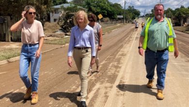 Photo of Queensland Governor offers support in flood affected Ipswich